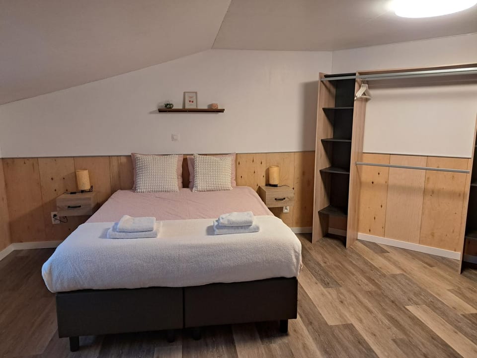 B&B Hoeve Terwinghe Bed and Breakfast in Flanders