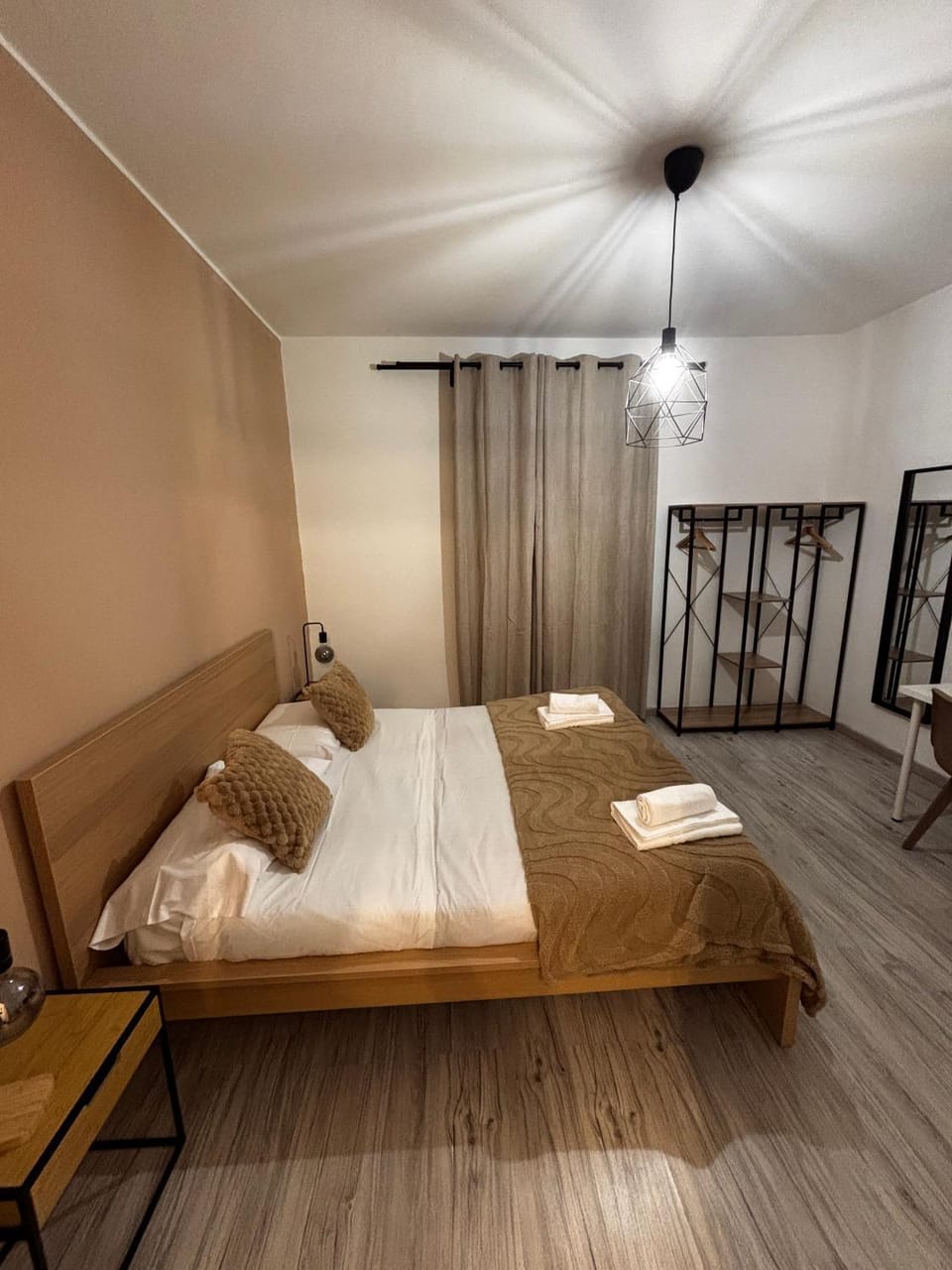 Bed, Photo of the whole room, Bedroom, towels, wardrobe