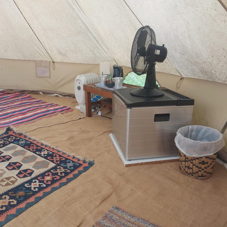 Bell Tent in the Wood Luxury tent in Rother District