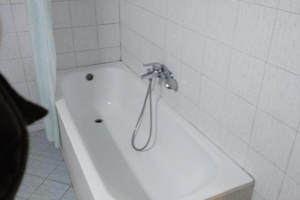 Center Apartment-Sleeps5-Balcony-Live neighborhood Apartment in Thessaloniki