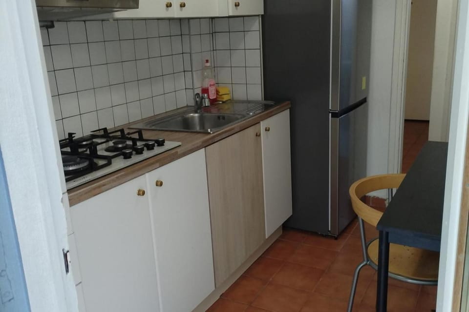 Center Apartment-Sleeps5-Balcony-Live neighborhood Apartment in Thessaloniki