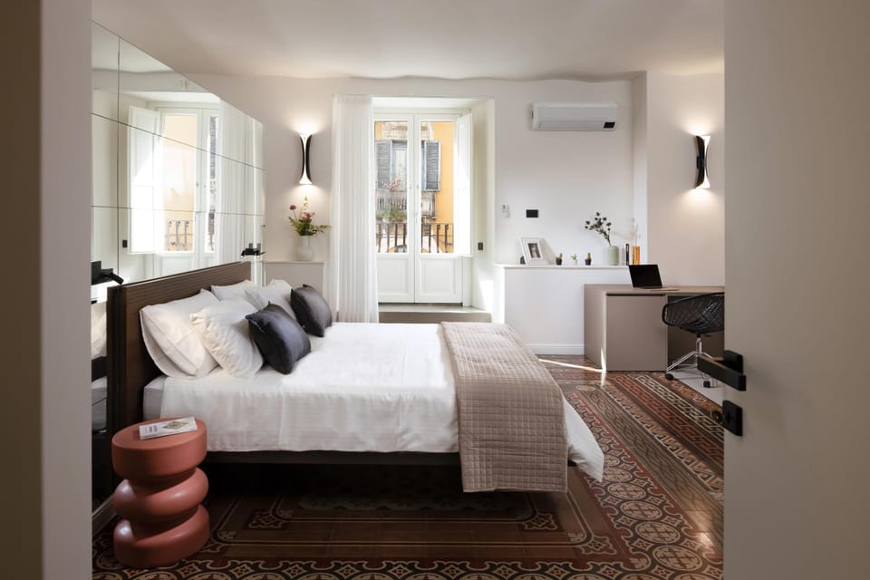 Bed, Bedroom