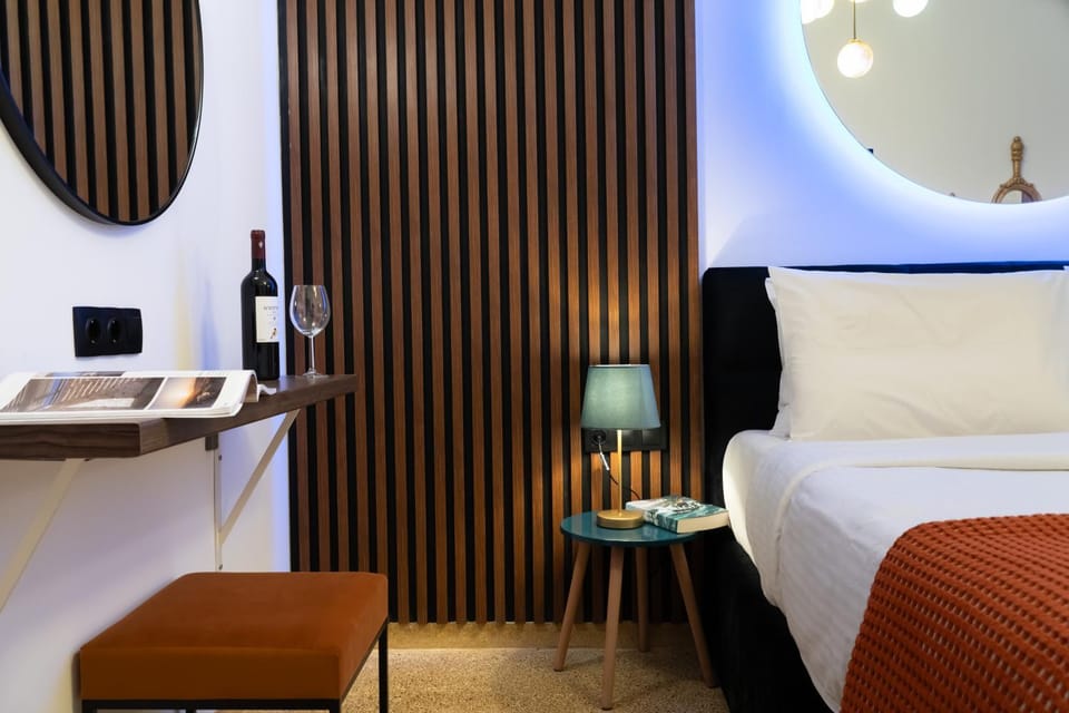 Bed, Photo of the whole room