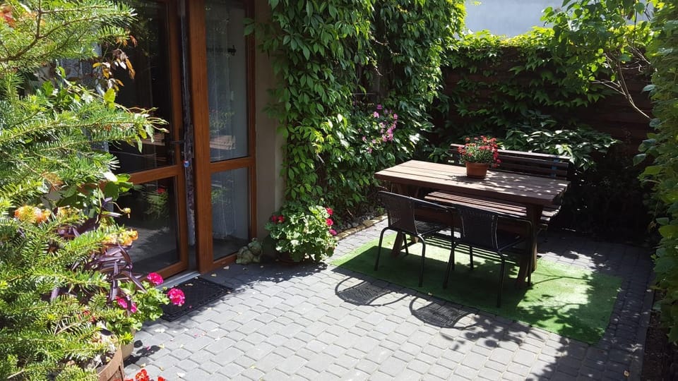 Facade/entrance, Garden