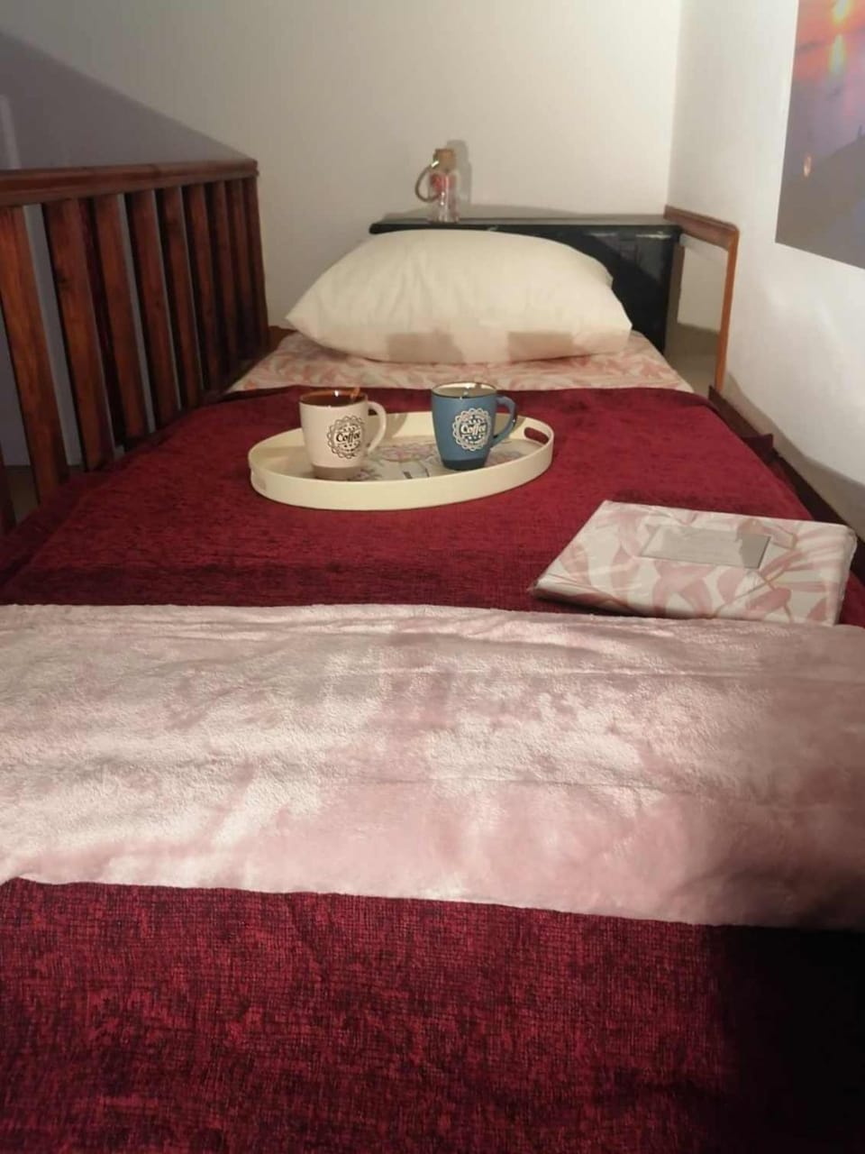 Bed, Photo of the whole room