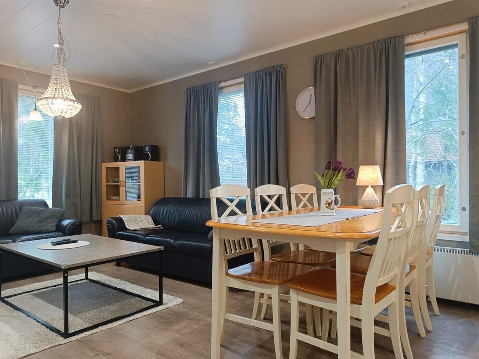 Hahto Chalet in Lapland