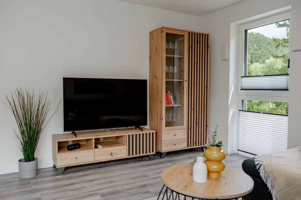 Communal lounge/ TV room, TV and multimedia, Evening entertainment