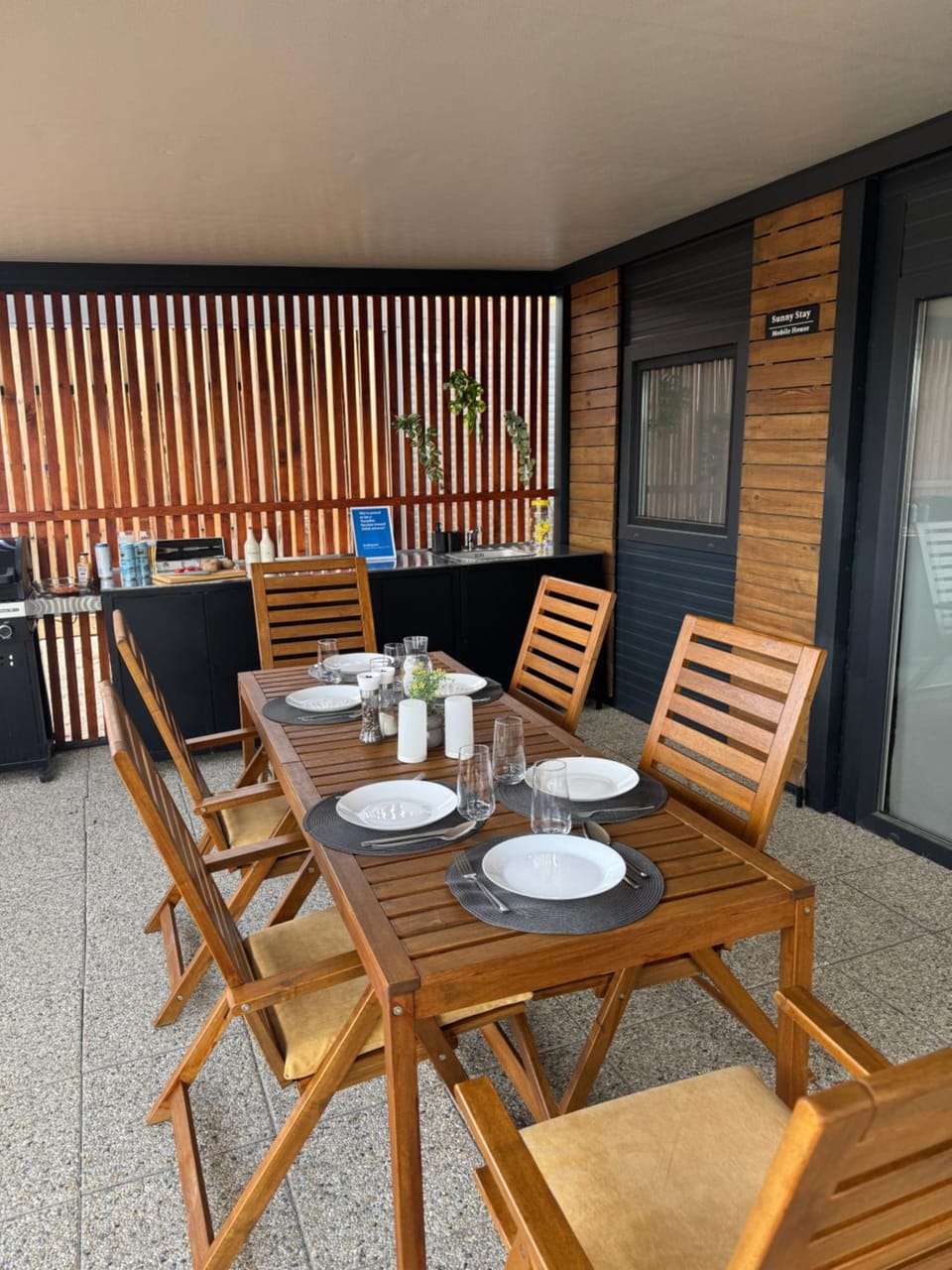 Sunny Stay - Mobile home in a campsite with a pool, few steps from the beach Apartment in Šibenik-Knin County, Croatia