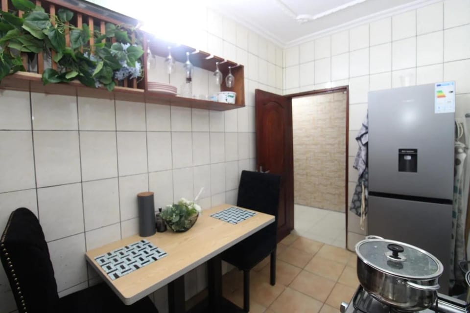 Afriqpnb RJS Appart Homey2 Apartment in Douala
