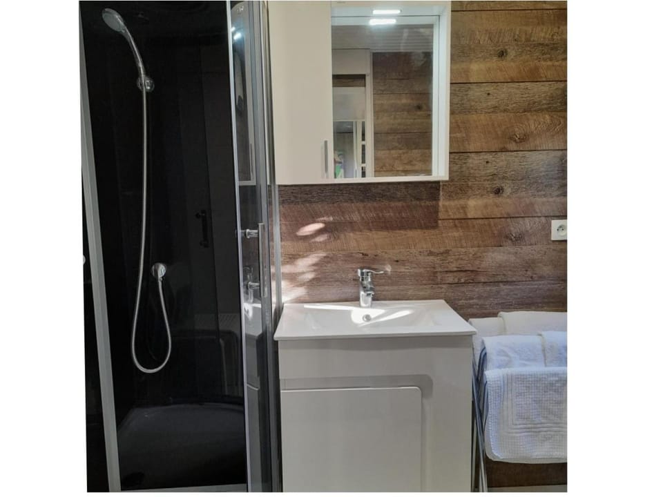 Tiny House Egmond Apartment in Egmond aan Zee