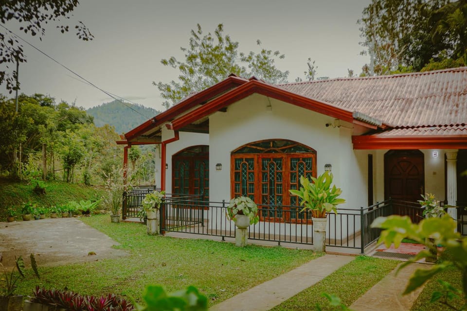 Green villa Vacation rental in Uva Province, Sri Lanka