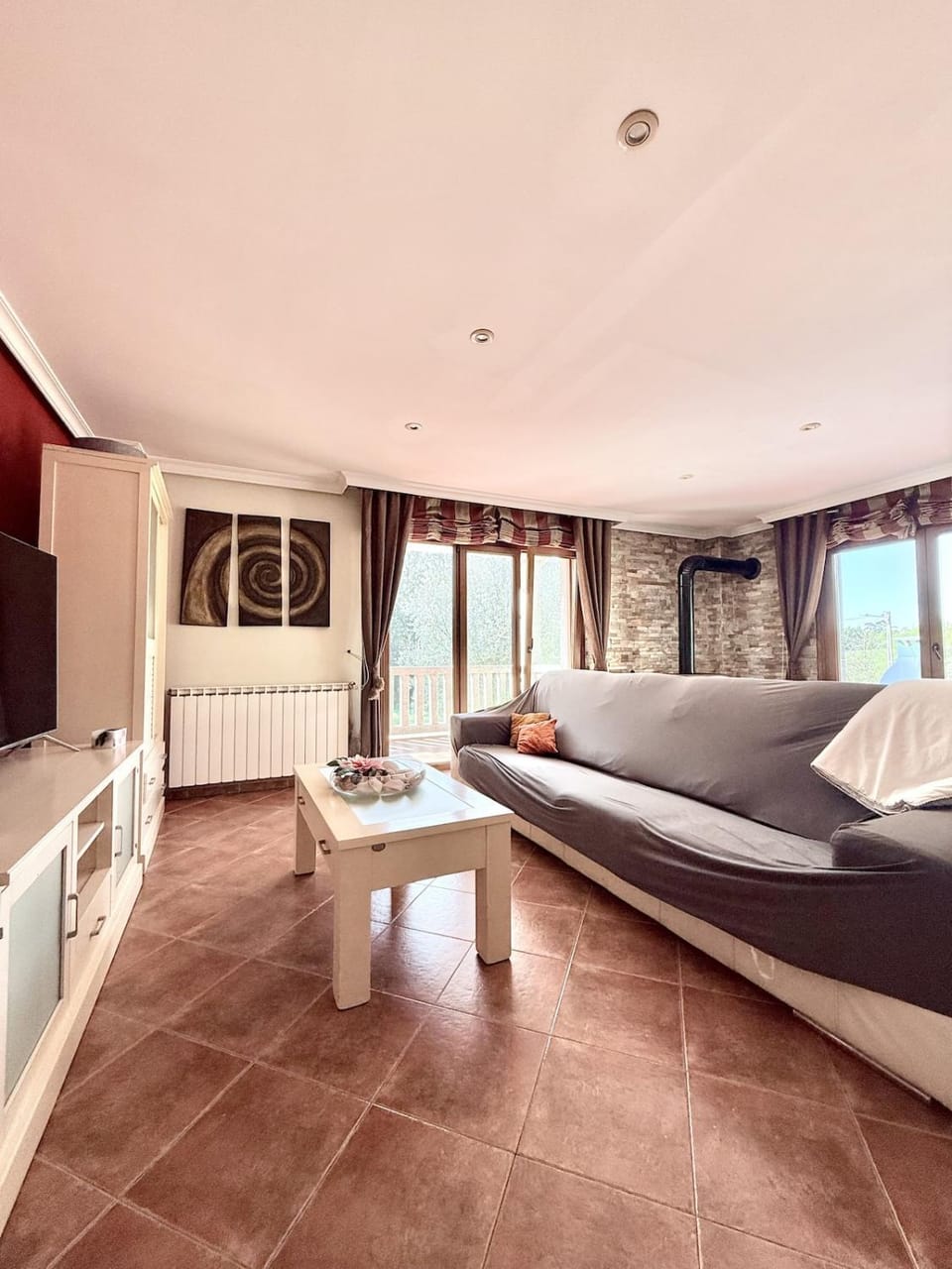 TV and multimedia, Living room