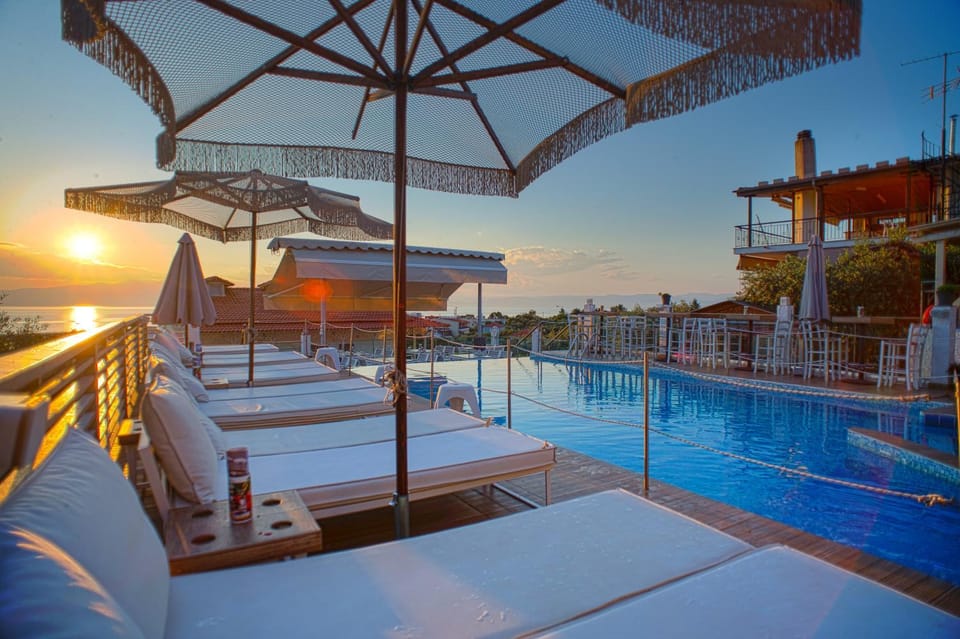 Pool view, Swimming pool, Sunset