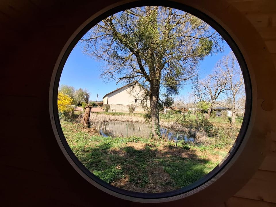Le Cabanon du camping 2 Campground/ 
RV Resort in Vosges