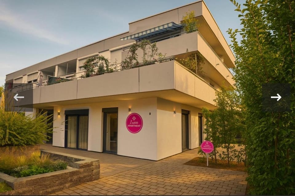 Luxee Apartment Apartment in Friedrichshafen