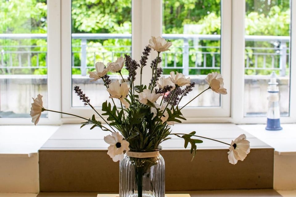 133 - Large Duplex House by Shortstays House in Galway