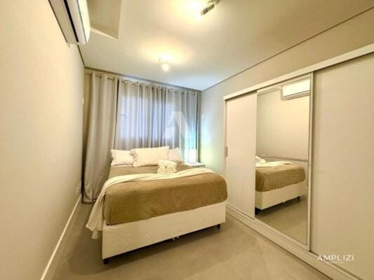Live Residence Amplizi Apartment in Florianopolis