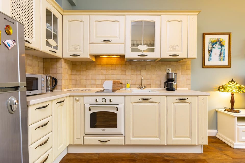 Coffee/tea facilities, Kitchen or kitchenette, dishwasher, minibar, stove