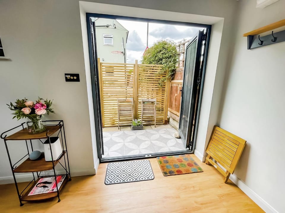 Patio, Balcony/Terrace