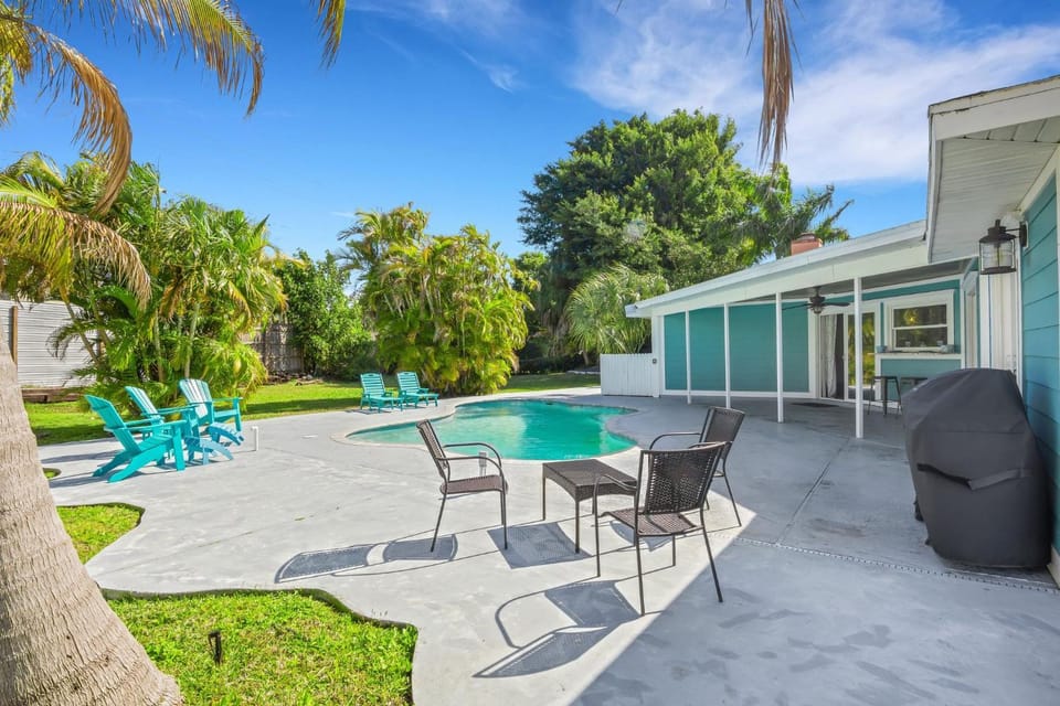 Catalina Comfort by SkyRun Anna Maria House in Bradenton