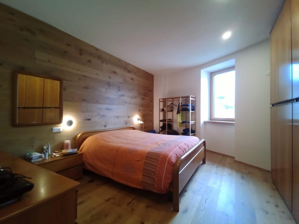 Bed, Photo of the whole room, Bedroom, wardrobe