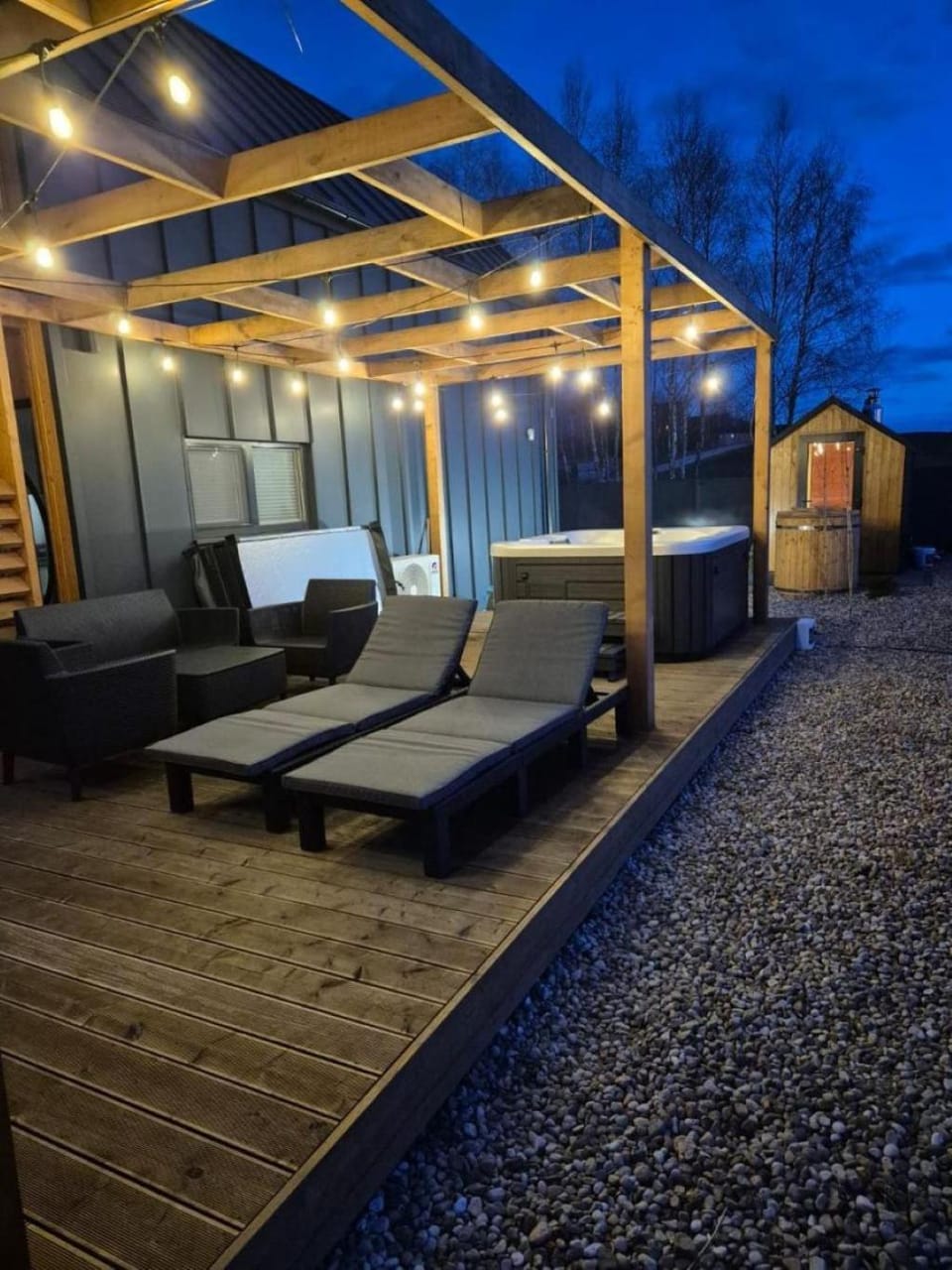 Hot Tub, Balcony/Terrace, sunbed