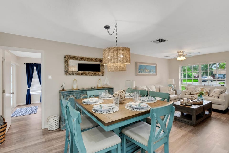 Popeyes Poole Paradise by SkyRun Anna Maria House in Bradenton