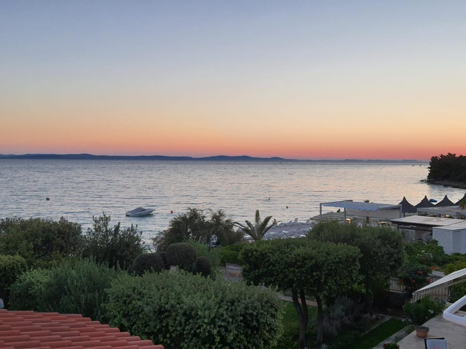 Apartments with sea view Apartment in Zadar County