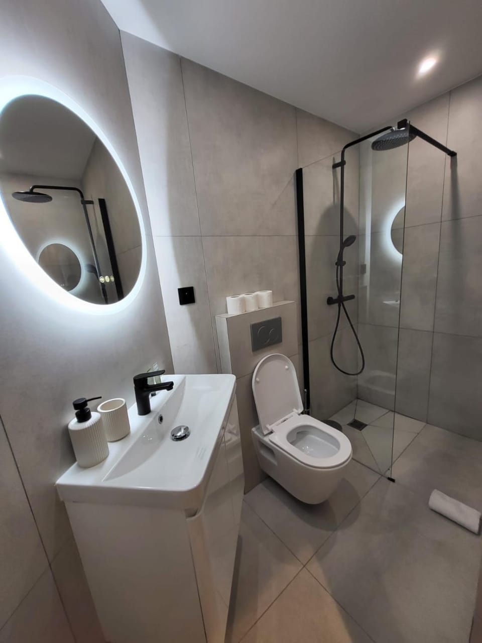 Toilet, Bathroom