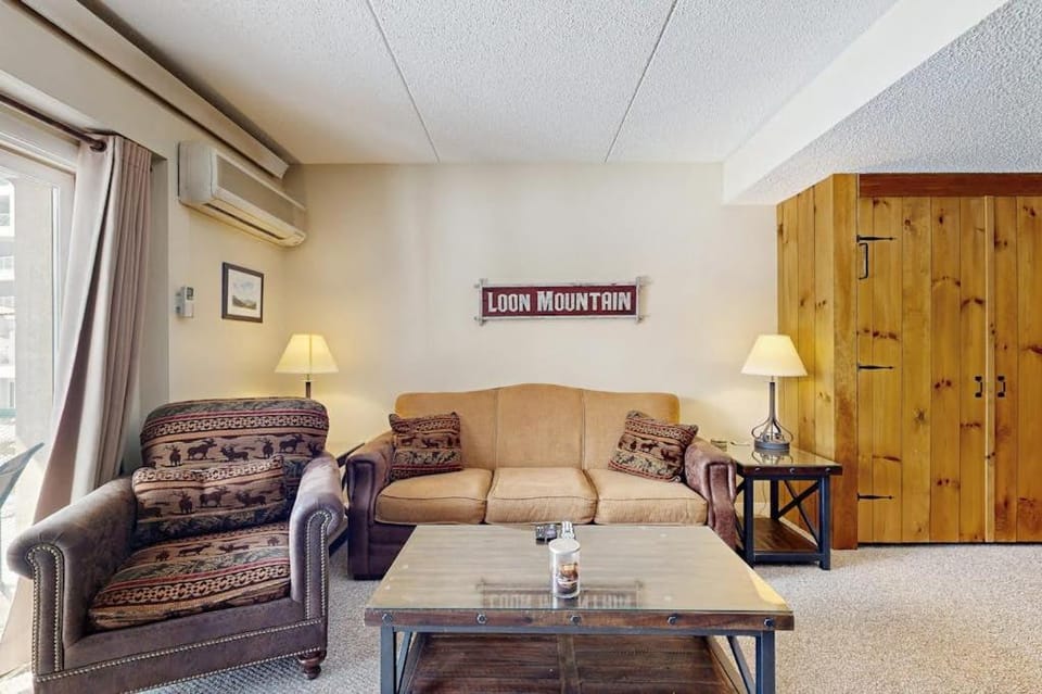 Sunset Peak at Rivergreen Apartment in Woodstock