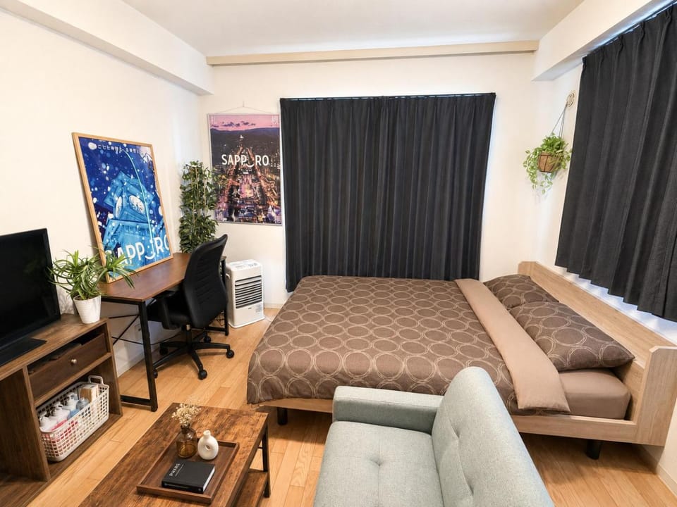 Bed, Photo of the whole room, Bedroom