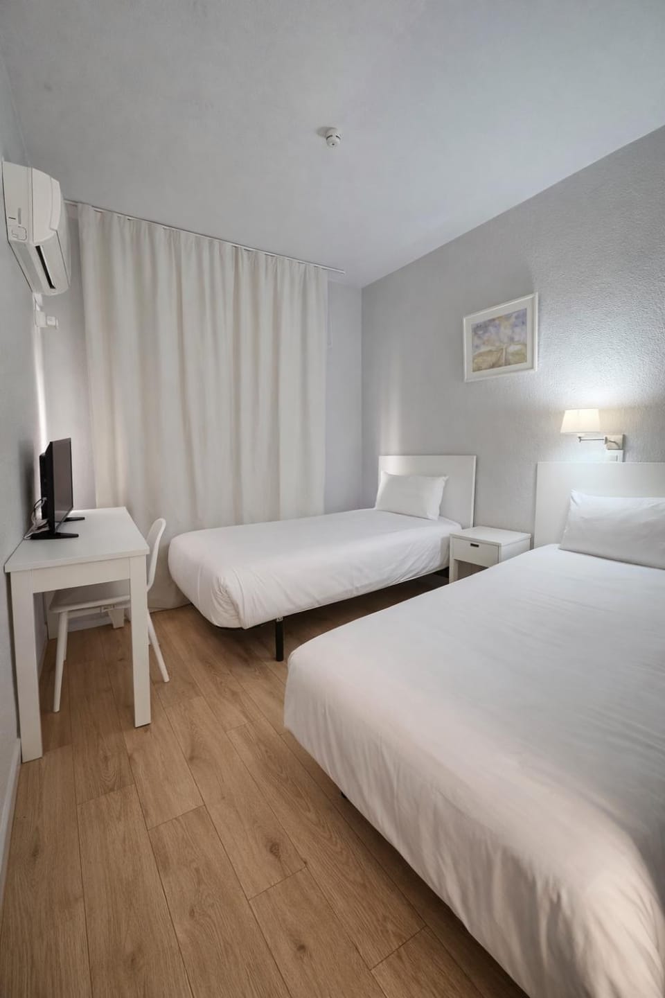 SRR B&Business Bed and Breakfast in Talavera de la Reina