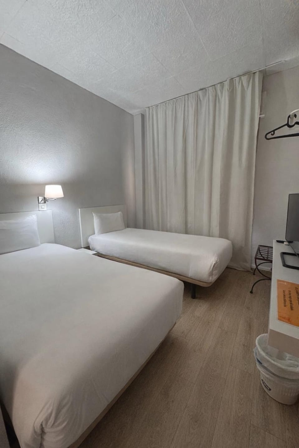 SRR B&Business Bed and Breakfast in Talavera de la Reina