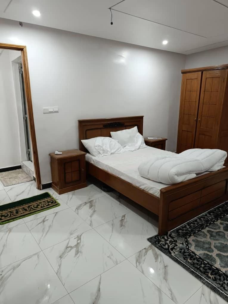1D Studio KDL Apartment in Dakar