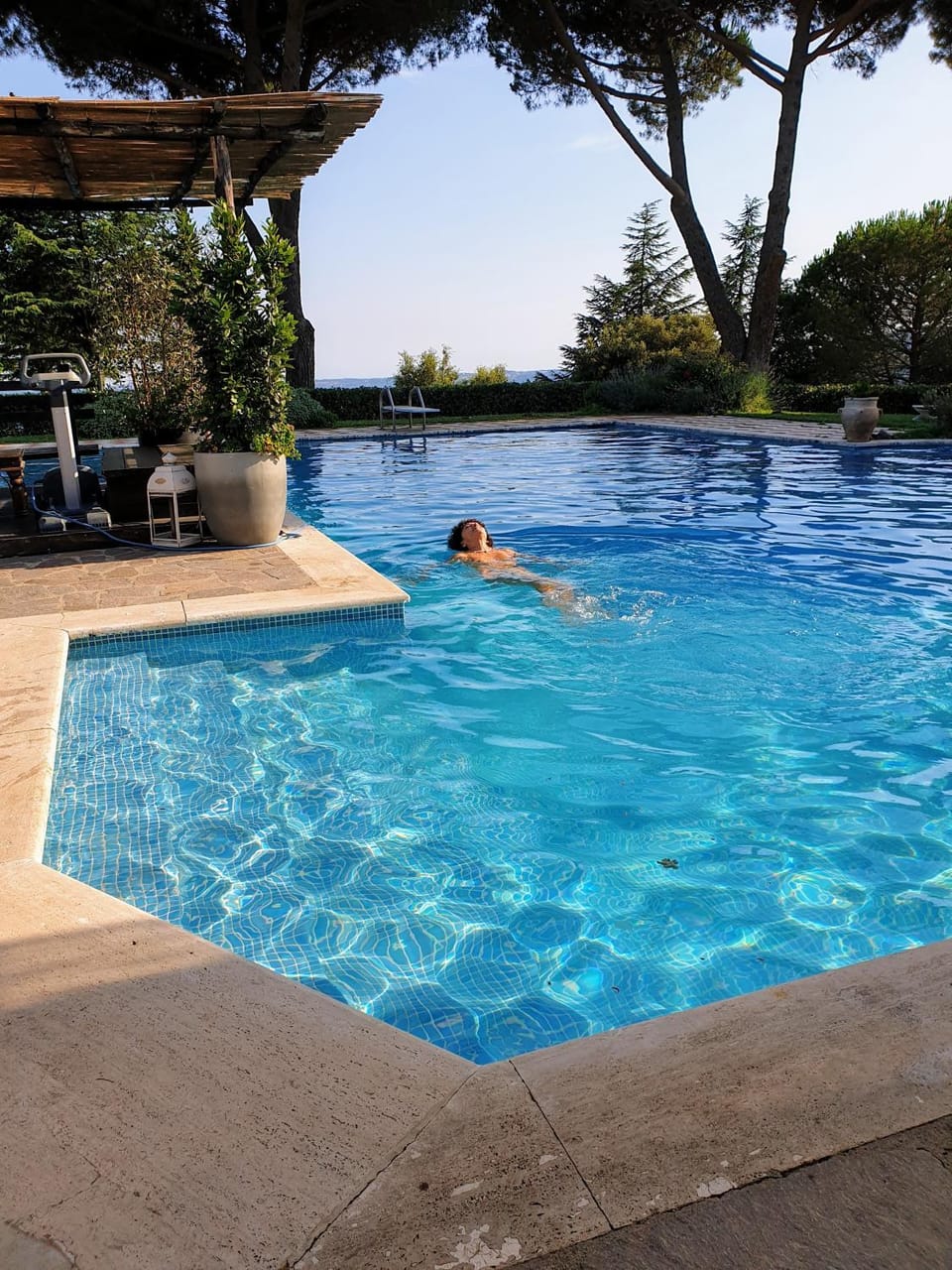 Swimming pool