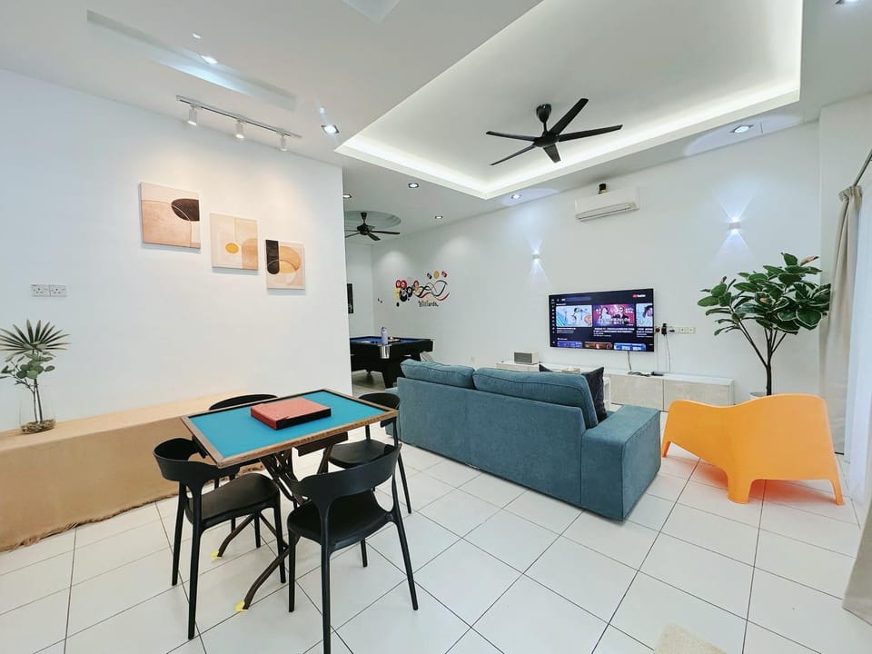 TV and multimedia, Living room, Evening entertainment, air conditioner
