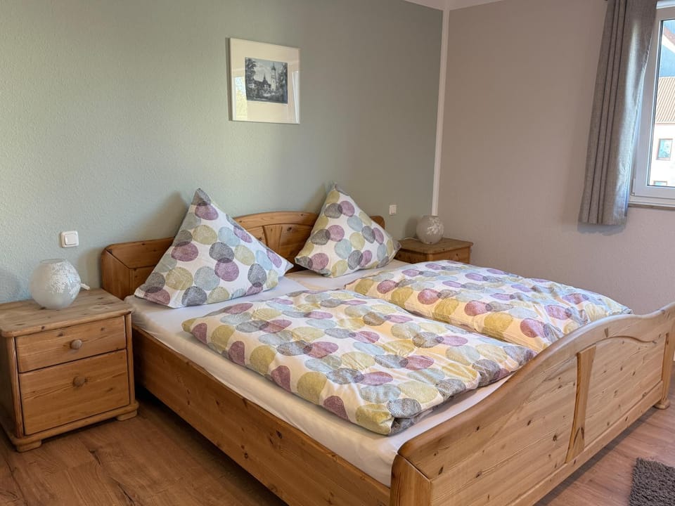 Bed, Bedroom
