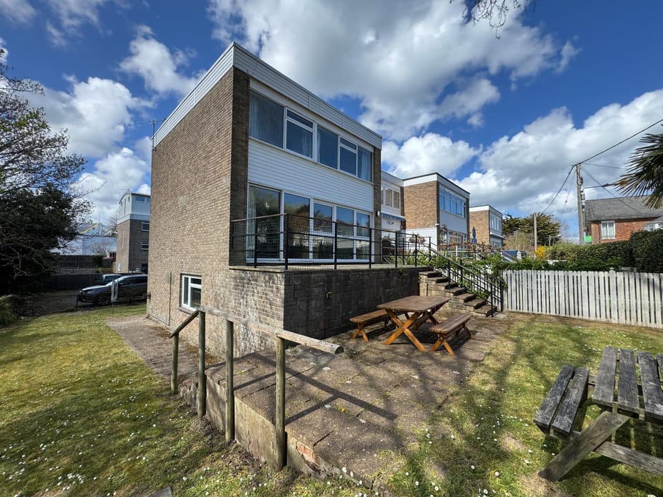 Property building, Garden view
