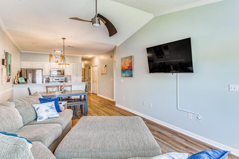 Balcony + Pool Access: Serene Little River Retreat House in North Myrtle Beach