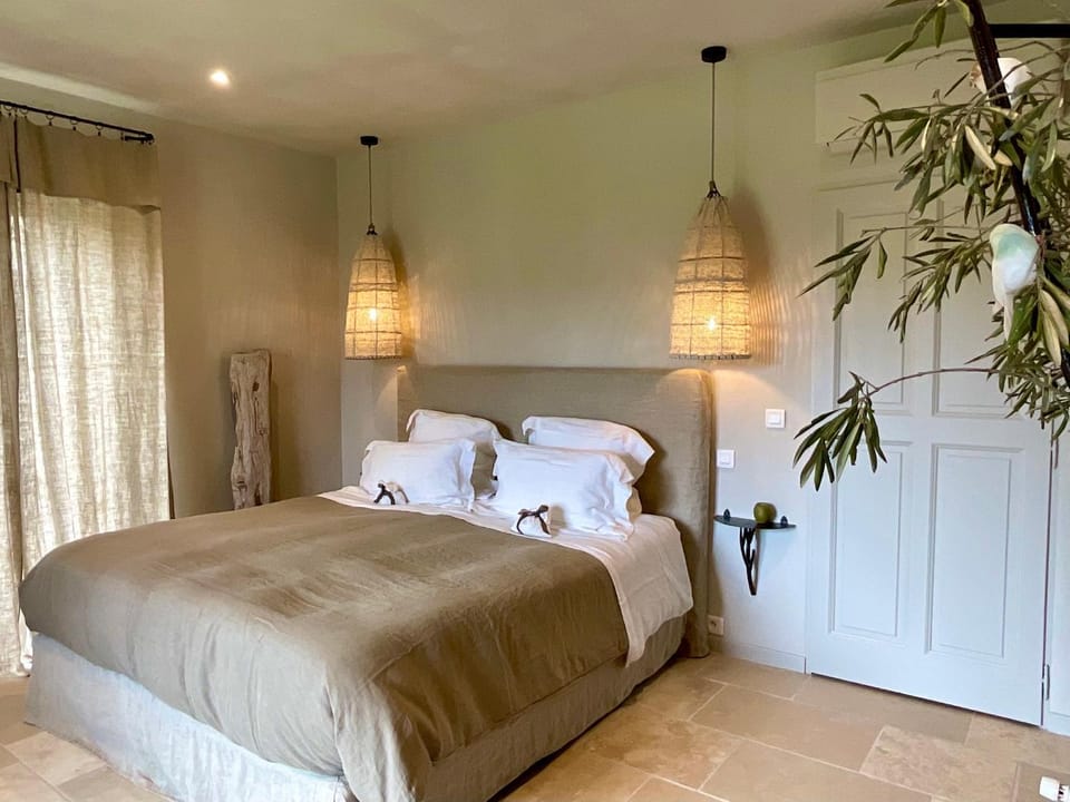 Provence km28 Bed and Breakfast in Gordes