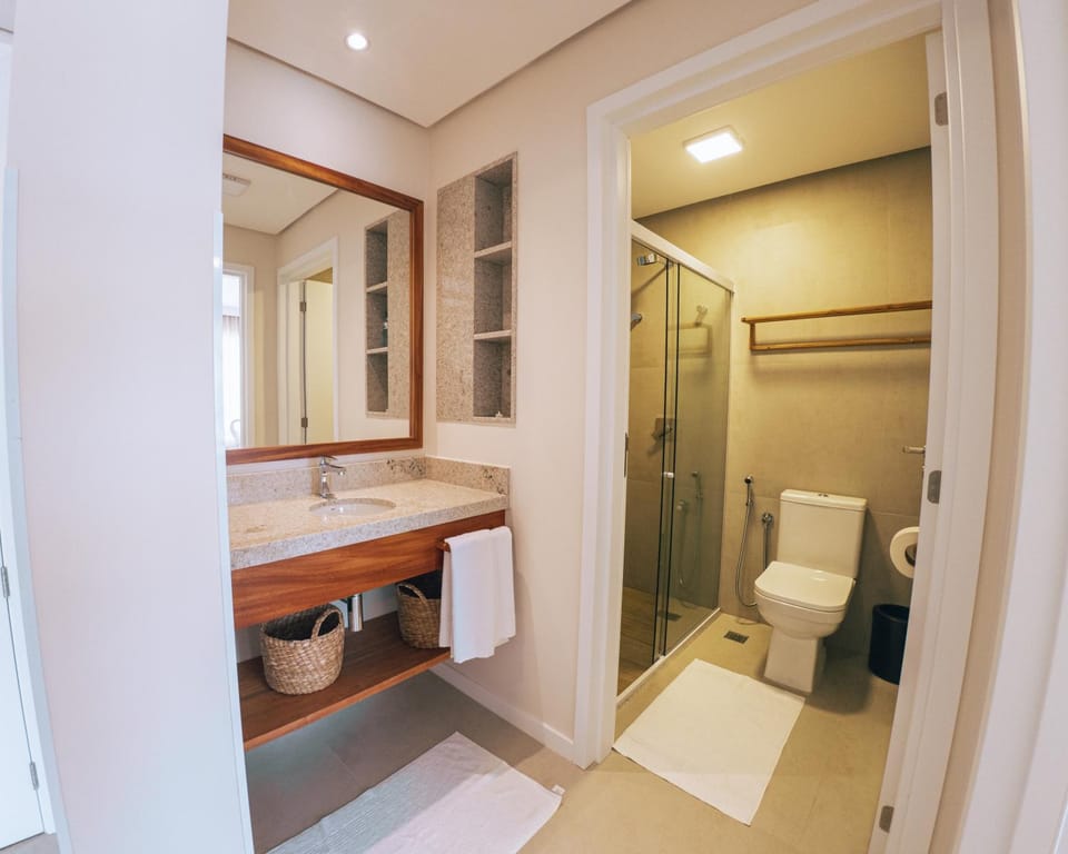 Shower, Toilet, Bathroom