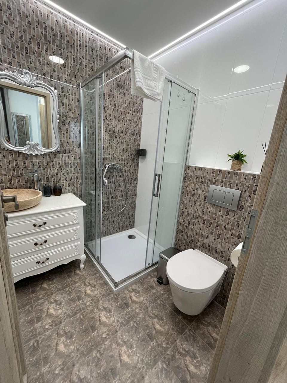 Duna-Part Deluxe Bed and Breakfast in Slovakia