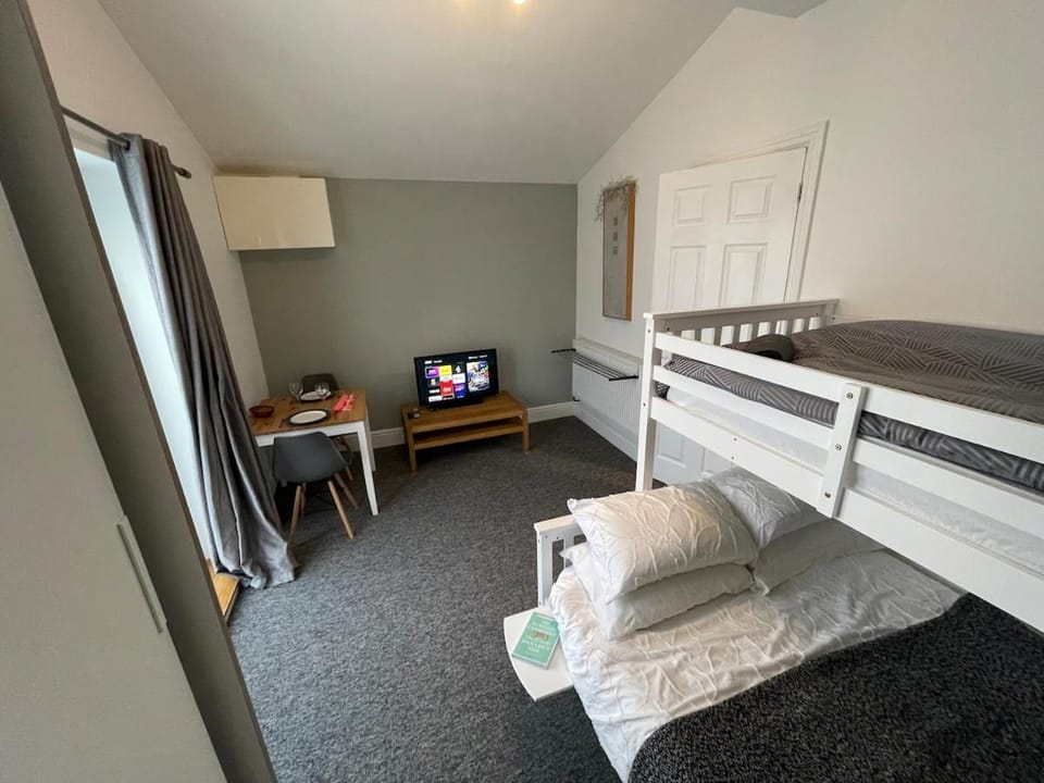 The Garden House Apartment in England