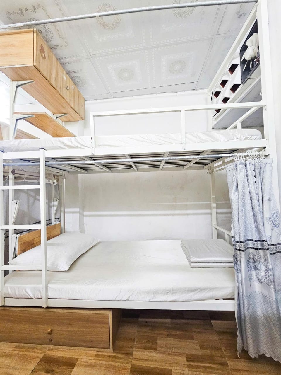 H2T Dorm Bui Vien Apartment in Ho Chi Minh City