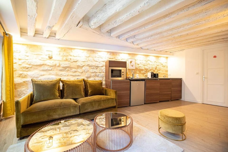 1BR - 4 people - Turenne - Place des Vosges Apartment in Paris