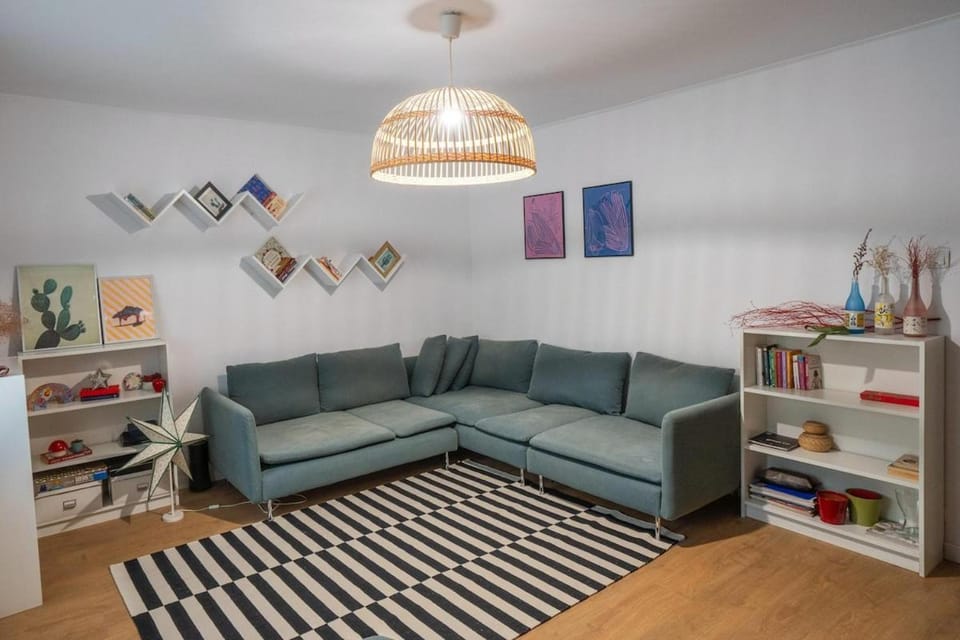 Spacious apartment Near National Arena, parks Apartment in Bucharest