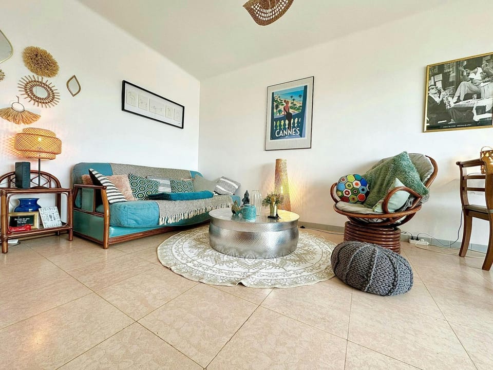 Library, Living room, Other, Seating area