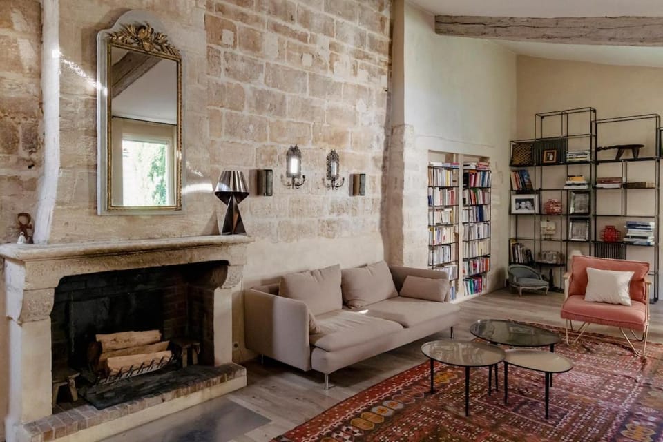 Library, Living room