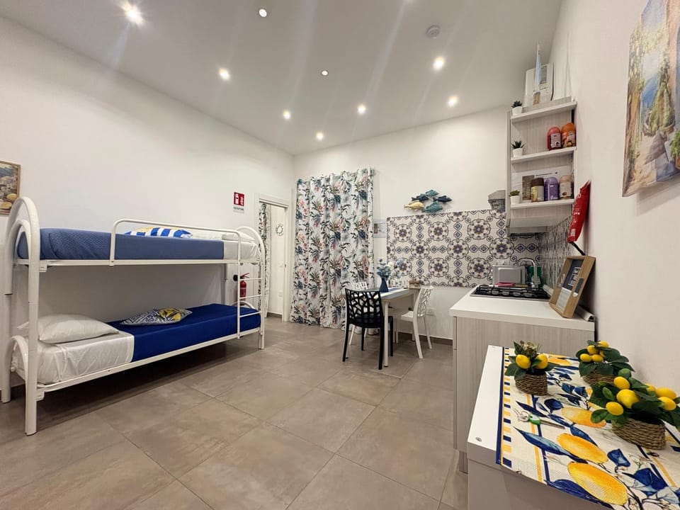 Vesuvio Rainbow FLY Apartment in Naples