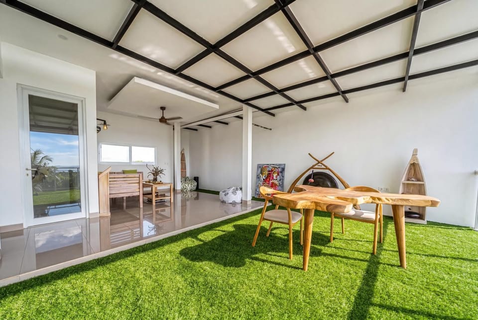 Patio, Seating area